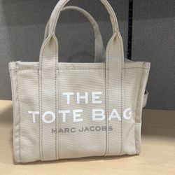 SMALL TOTE BAG
