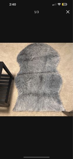 Faux Sheepskin Rug Safavieh