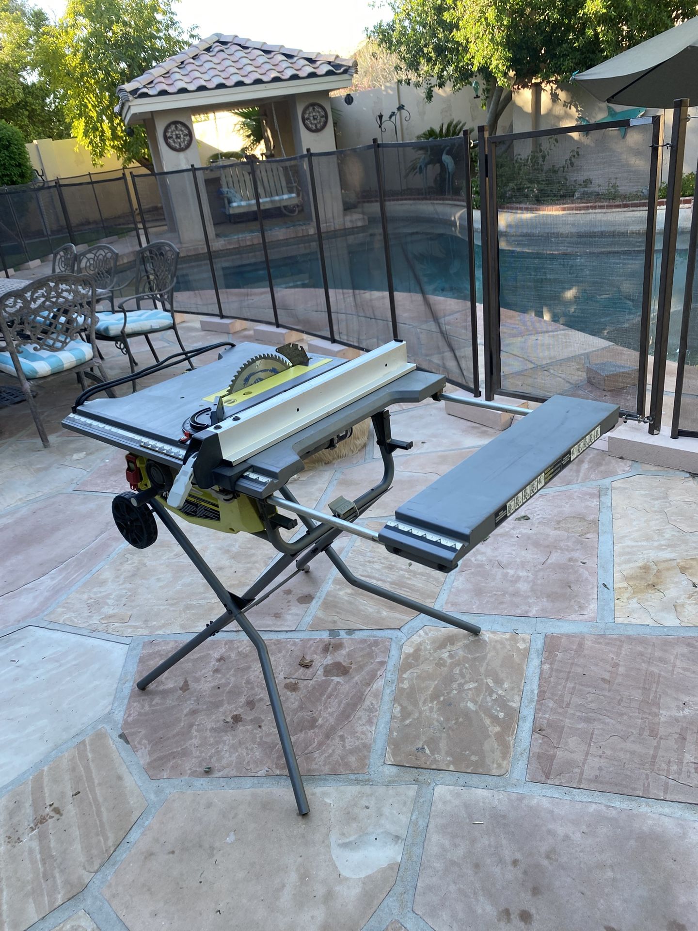 Ryobi 10” Portable Table Saw 