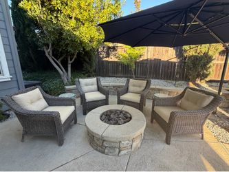 Wicker chairs with Sunbrella Fabric