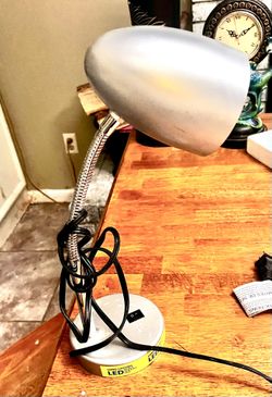 Silver Desk Lamp(led)