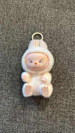 Labubu sitting