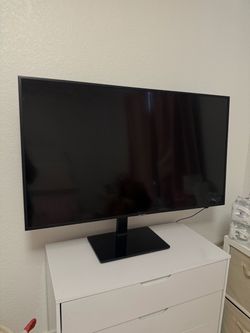 Samsung TV 50 in
