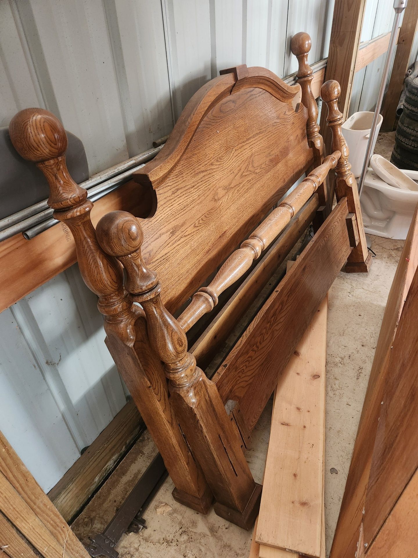Queen Bed