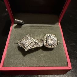Two Beautiful 925 With Real Diamonds Rings Two Of Them