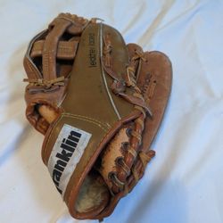 Baseball Glove 