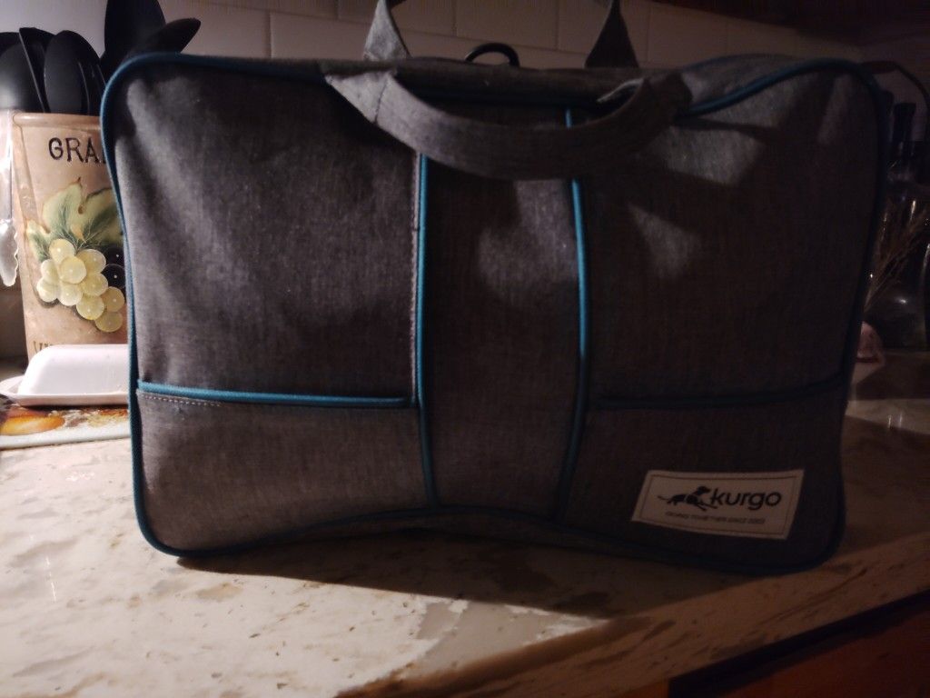 Kurgo Canivas Bag Inside Back Of Your Vehicle Seat Dog Comfortable Seating
