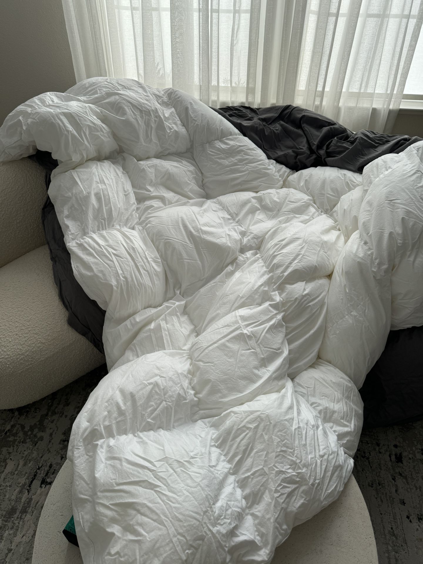 Tyler Lambert King/Cal King Duvet Insert (retail 1196) for Sale in