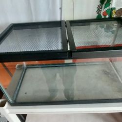 Fish Tank Great Condiction 24 Long 12 Taller