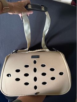 Small very nice Animal Carrier by Loffepet