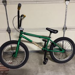 18” Fit BMX bike