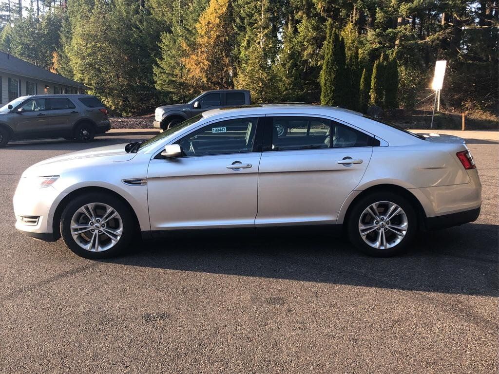 2013 Ford Taurus