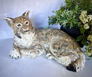 22"x12" Museum-Quality Handcrafted Ceramic Sculpture Of Bobcat by The Townsends