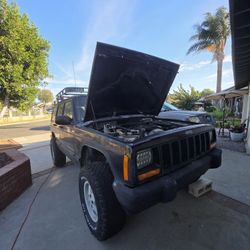 2000 Jeep Cherokee