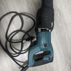 Makita 15amp sawzall