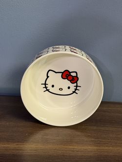 Hello Kitty Pet Bowl