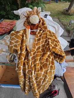 Giraffe costume.