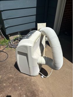 Air Conditioning Unit: Haier 9000 BTU