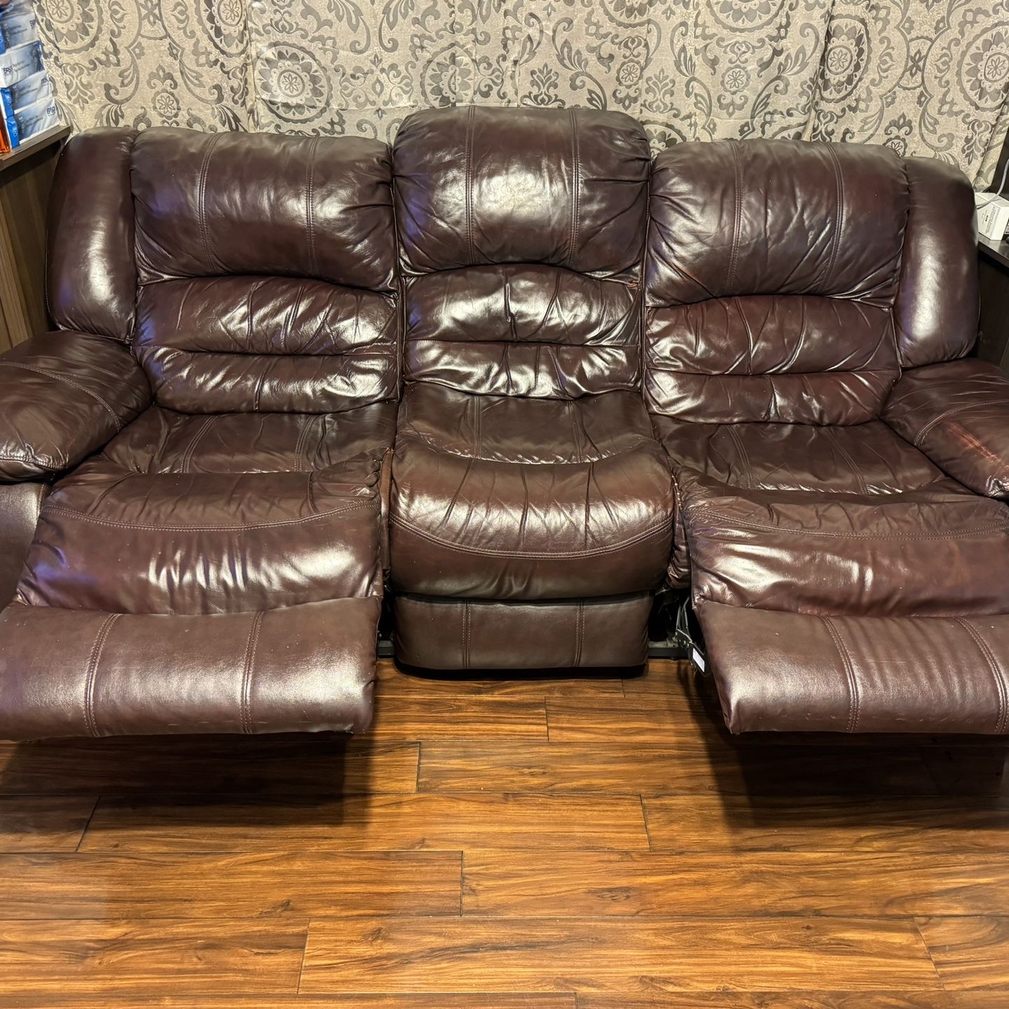 3 Sofas For Sale Shoot Me An Offer 