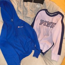 Lot Of 3 Women's Pink & Champion Hoodie And Crewneck Sweatshirts Xs Sm Sm
1/2 Zip Sweatshirt Crewneck & Hoodie All Items Are LOVINGLY USED with no maj