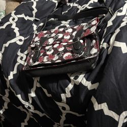 Minnie Mouse Minnie Loves Dots multicolor Shoulder Crossbody Bag - Disney Parks