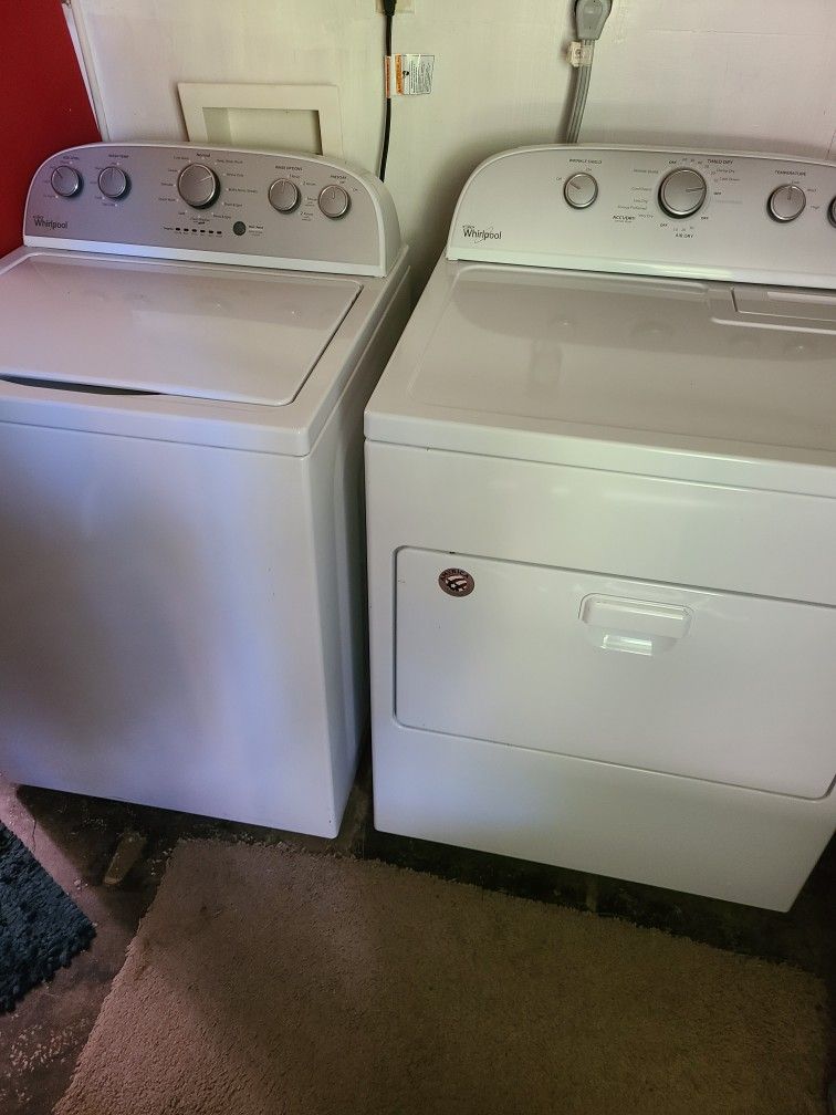 Whirlpool HE Washer & Dryer Set