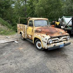 53 Ford Pickup Truck