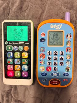 LeapFrog Chat & Count Emoji Phone + VTech Bluey Phone