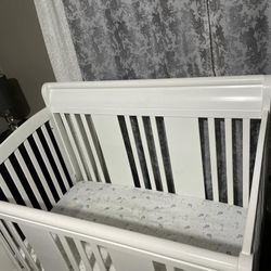 Baby Crib 