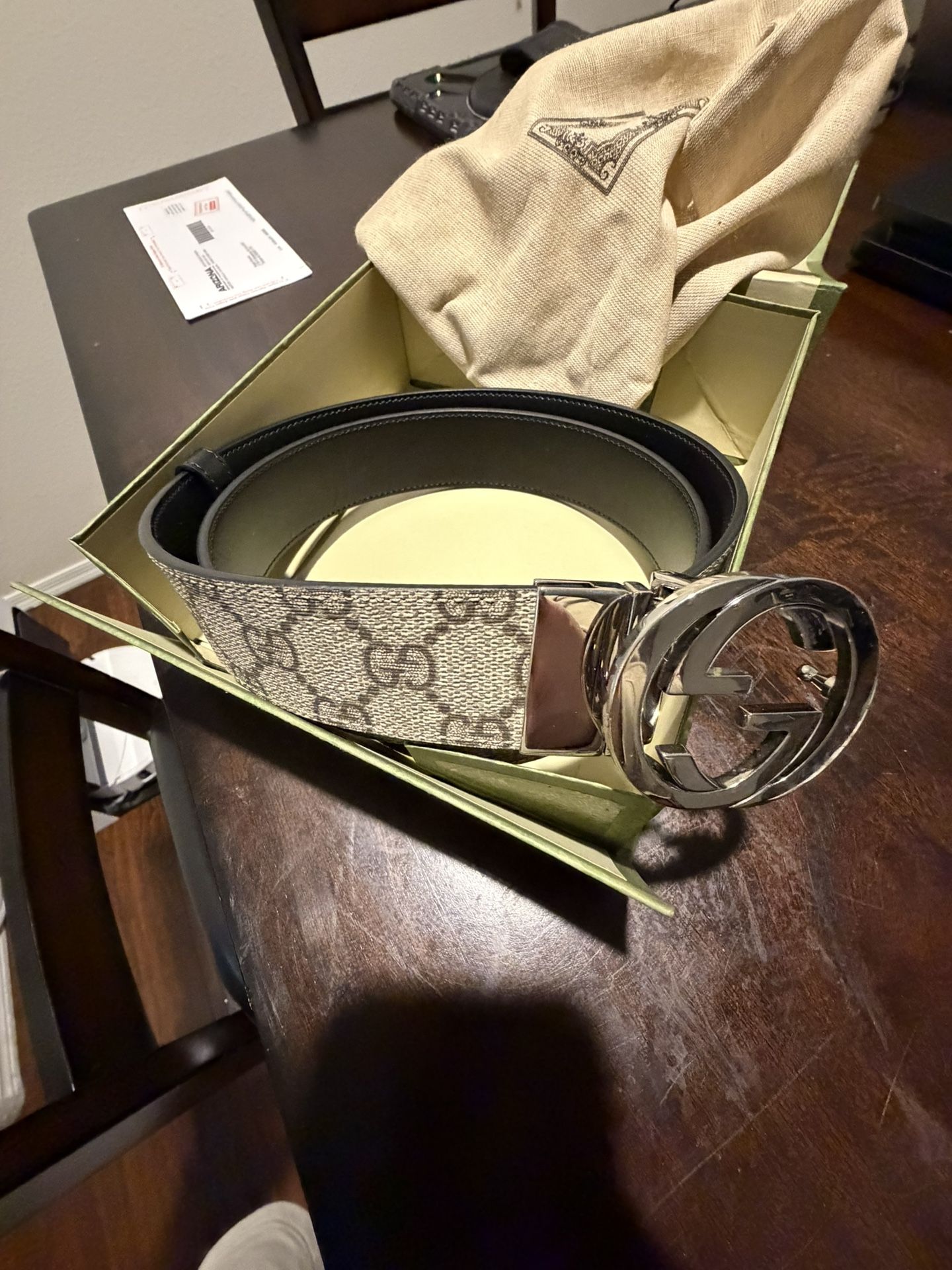 Gucci Reversible GG Supreme Belt