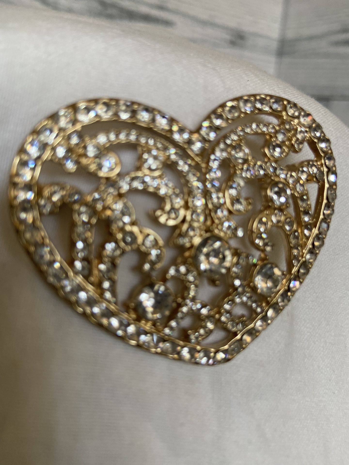 Designer Vintage Rhinestone Heart Shaped Pendant