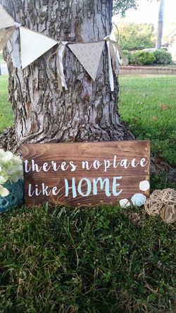 Wood sign decor
