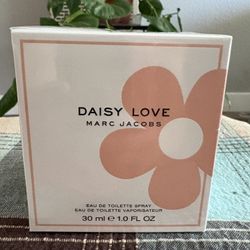 Marc Jacob’s Daisy love 