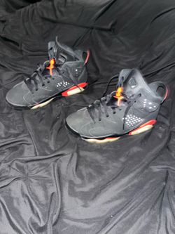Size 10.5 Jordan 6 Retro “Black Infrared”