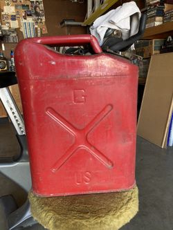 US Govt 5 Gal Metal Gas Can  (Decor for man Cave)