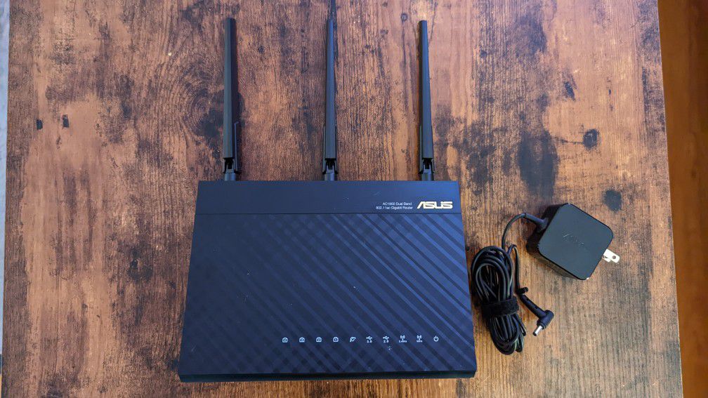 ASUS 1900AC Router