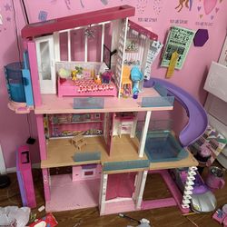 Barbie Doll House 