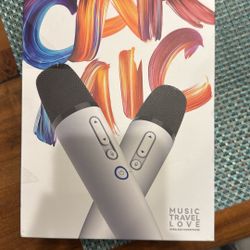 LvDonic Karaoke Microphone for Tesla Model Y/3/S/X, Car Karaoke Microphone with USB A Receiver for Tesla, Wireless Singing Mic with USB C Dongle for C