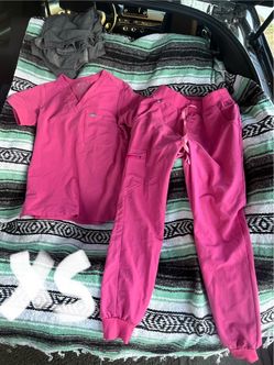 Figs scrubs