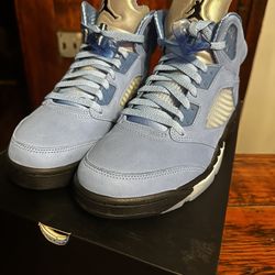 Jordan 5 ‘UNC’