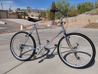 Vintage diamondback accent chrome frame mountain Bicycle