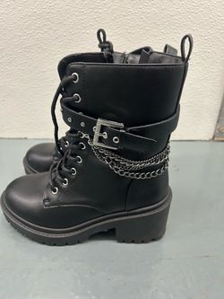 Kids boots