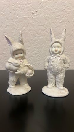 Snowbabies dress up as Snowbunny