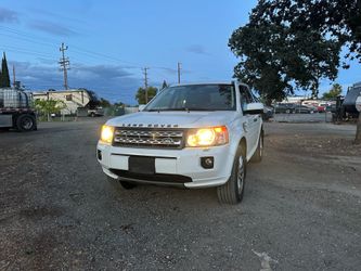 2011 Land Rover LR2