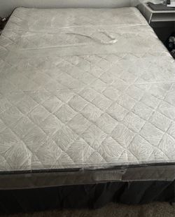 Queen Size bed/ bed frame
