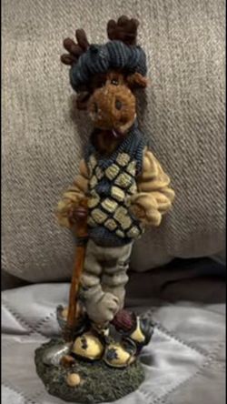 Moose Folkstone Collection of  5