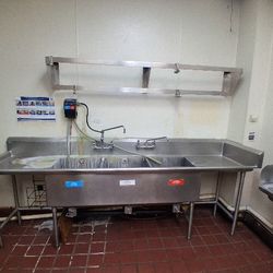 Dennys Restaurant Everything  For Sale 