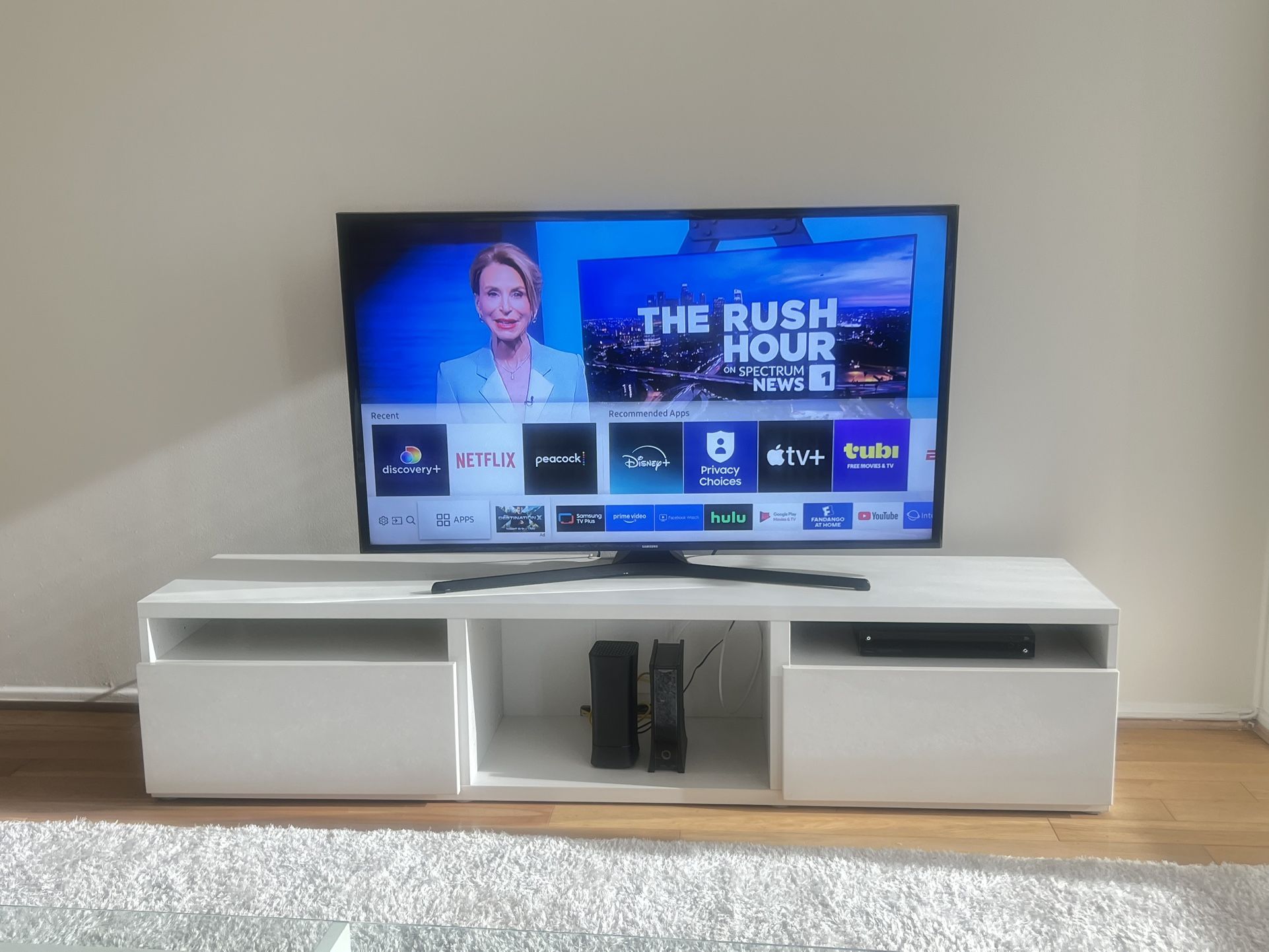 **Samsung Smart TV 50”**