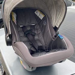 Graco Baby Car Seat 