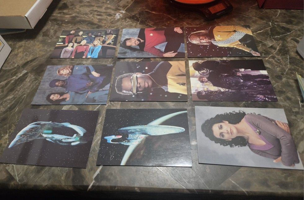 Vintage Star Trek Next Generation & original series 8x10 Postcard Set
